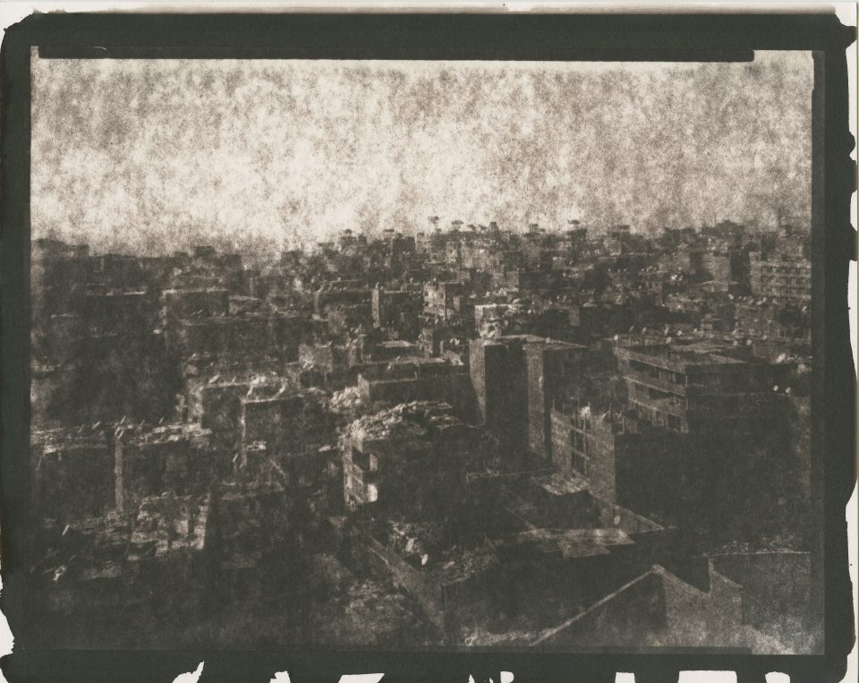 Le quartier des chiffonniers de Manshiat Nasser depuis le monastère Saint Simon, Le Caire. Salted paper print, Nicolas Le Guern